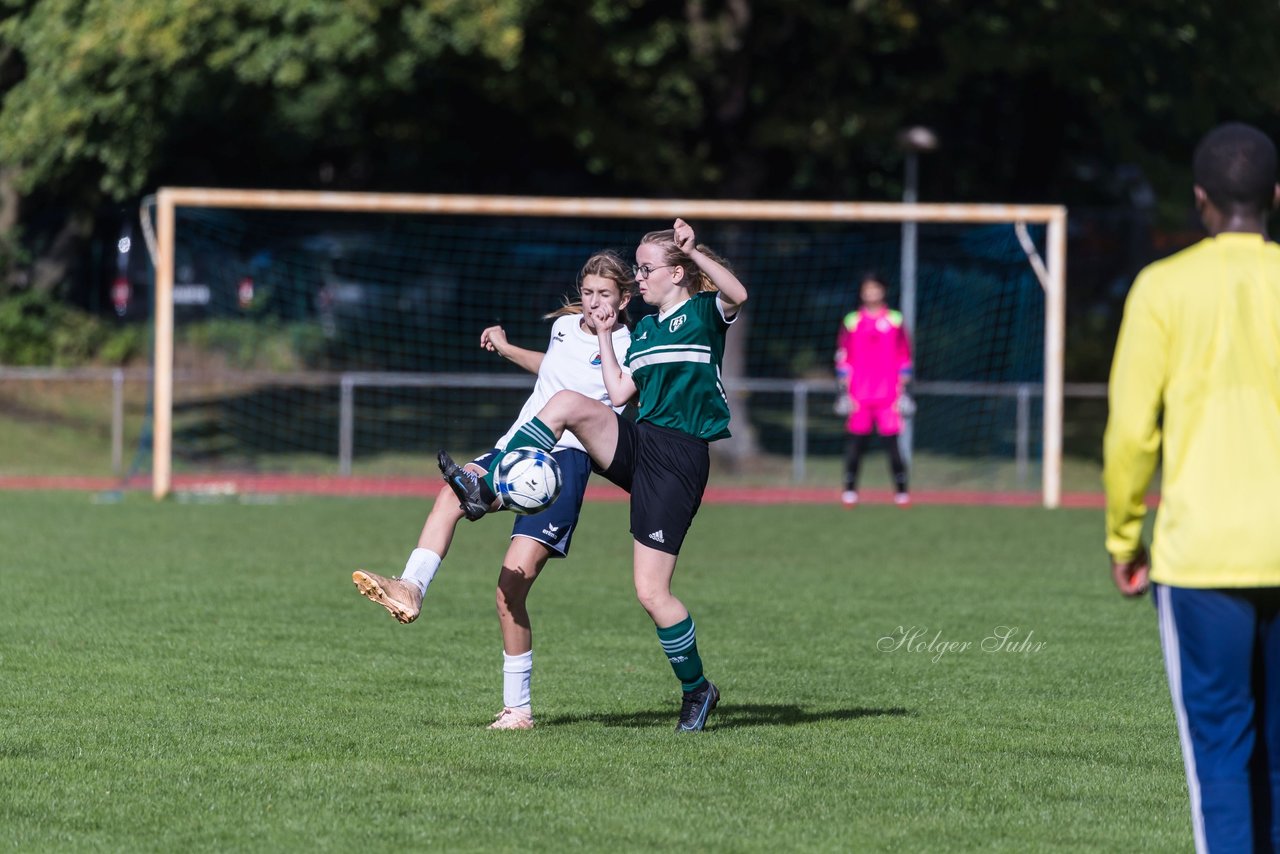 Bild 130 - wBJ VfL Pinneberg - Rissen : Ergebnis: 8:0